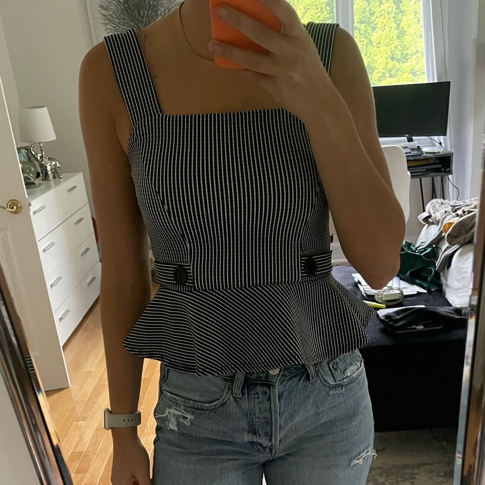 Miss Selfridge Top Size 4 NWOT